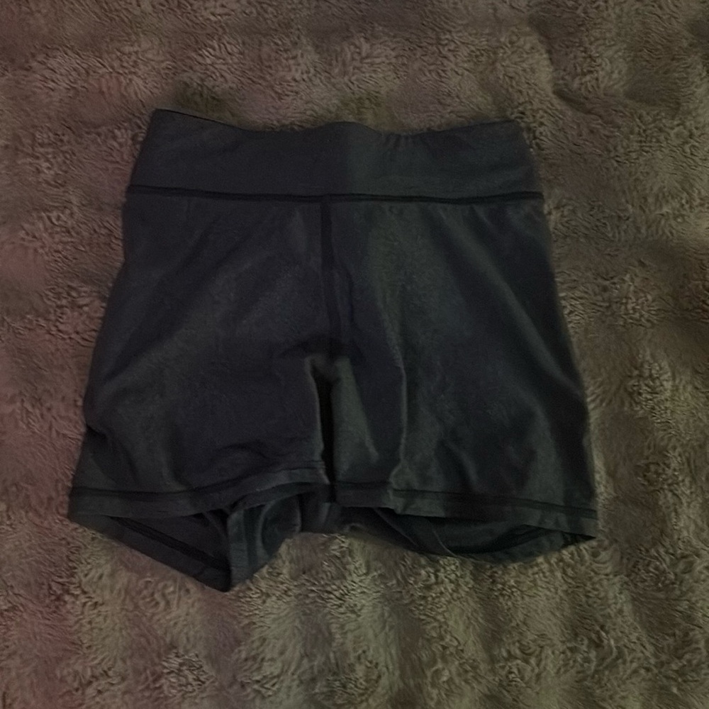 Grey spandex